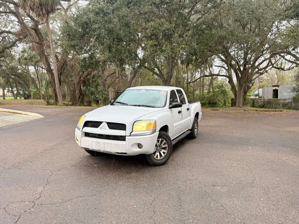 Used 2008 Mitsubishi Raider LS image 1