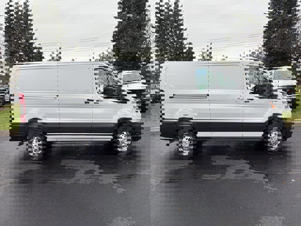 New 2025 Ford Transit 250 Low Roof AWD image 3