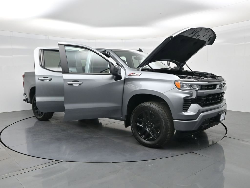 Used 2025 Chevrolet Silverado 1500 RST w/ Convenience Package II image 34