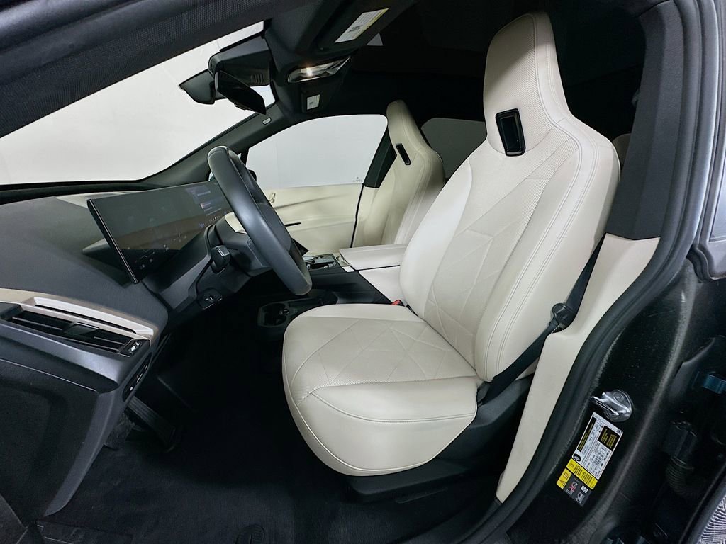 Certified 2024 BMW iX xDrive50 w/ Sport Package AWD/4WD image 21