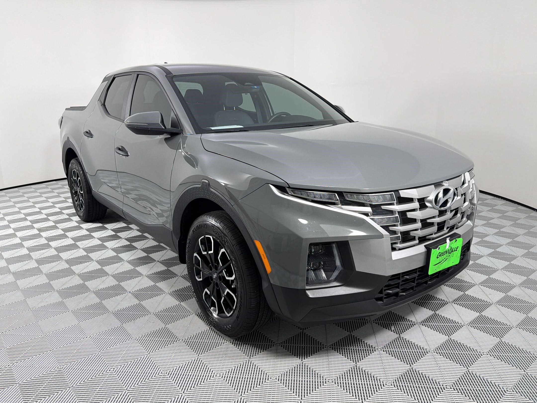 Used 2024 Hyundai Santa Cruz SEL image 7