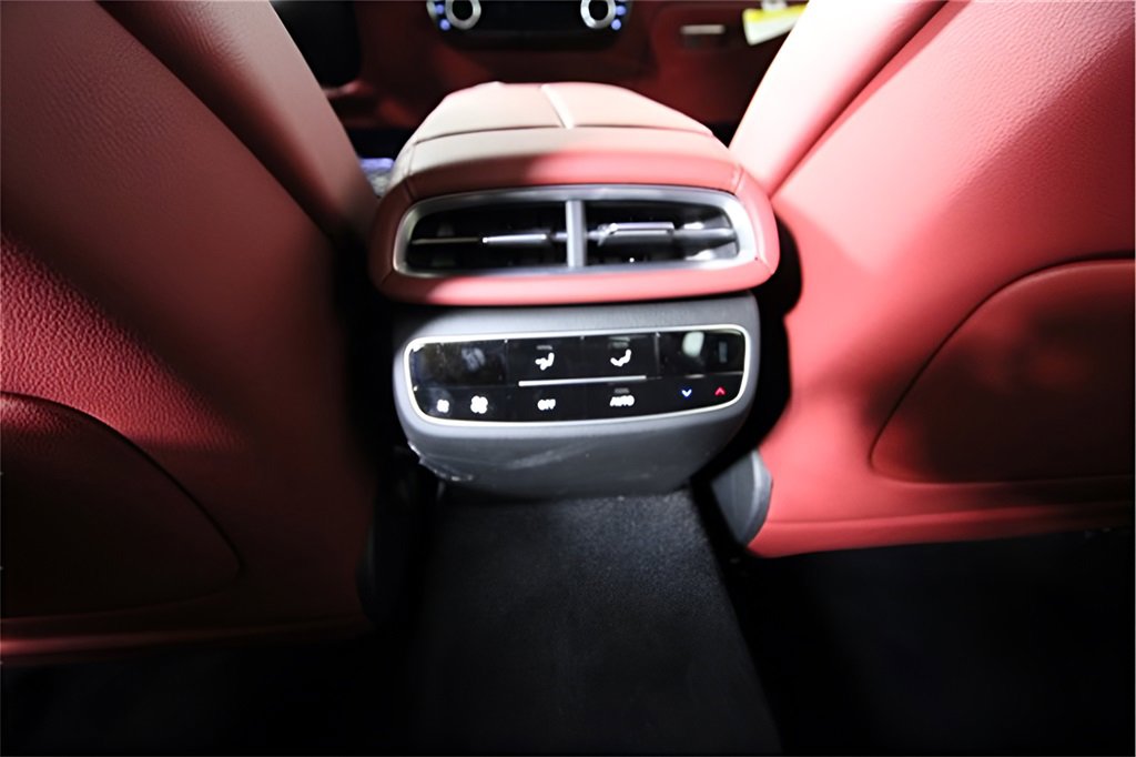 Used 2024 Genesis G80 2.5T w/ Sport Prestige Package image 18