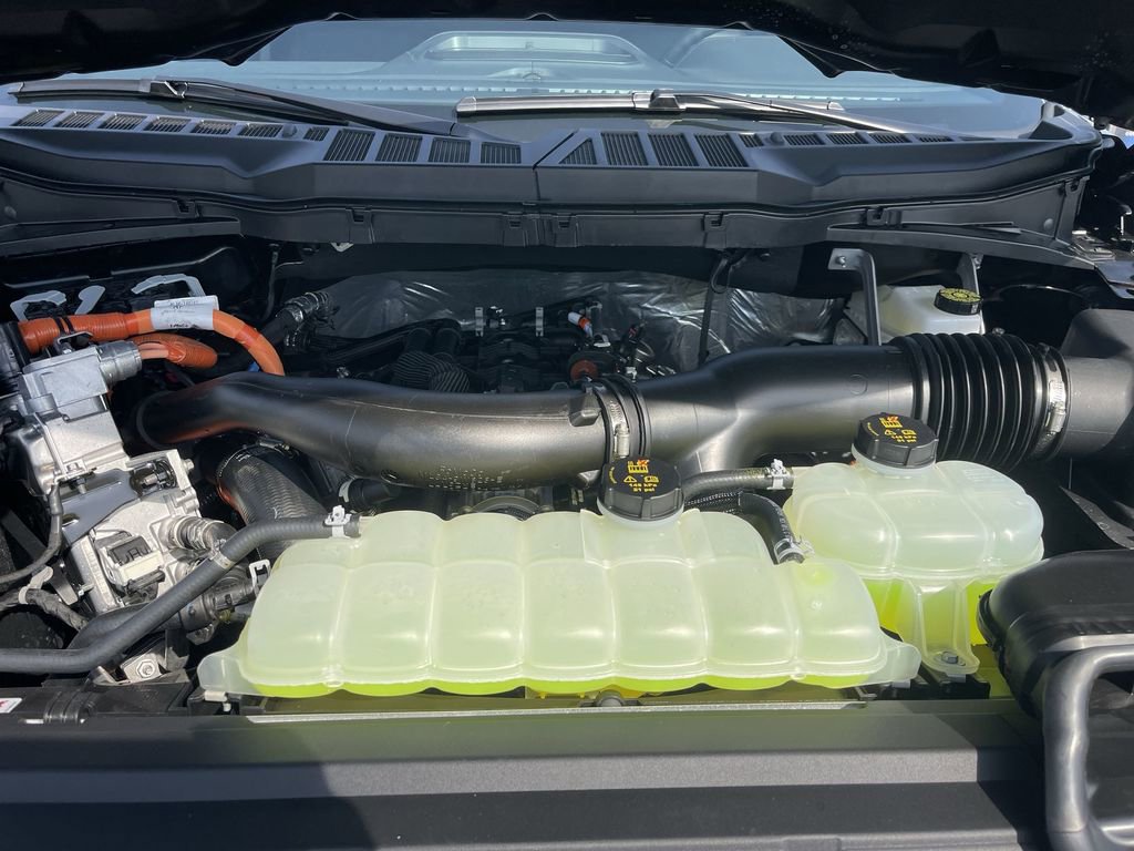New 2026 Ford F150 Lariat w/ Equipment Group 501A Mid image 31