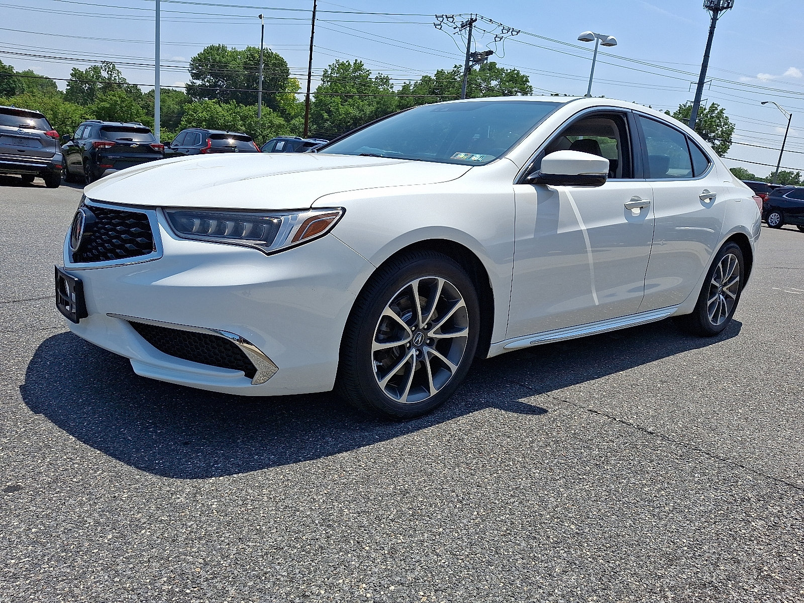 Used 2018 Acura TLX w/ Technology Package AWD/4WD image 3