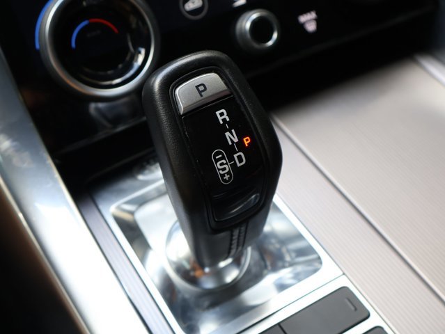 Used 2019 Land Rover Range Rover Sport HSE AWD/4WD image 17