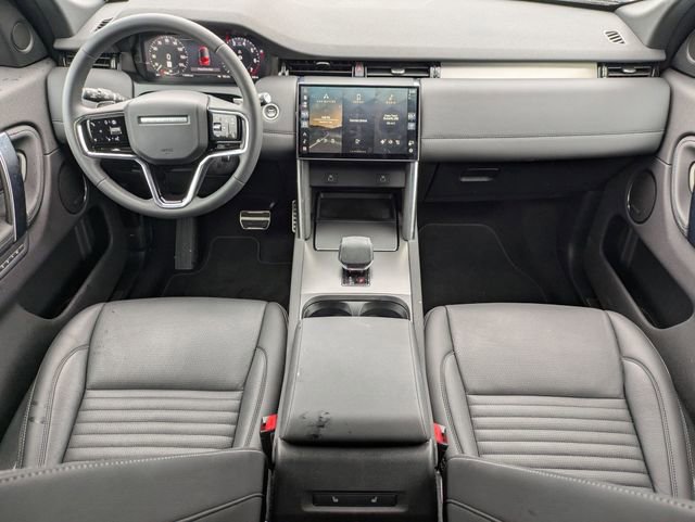 Used 2024 Land Rover Discovery Sport Dynamic SE image 36