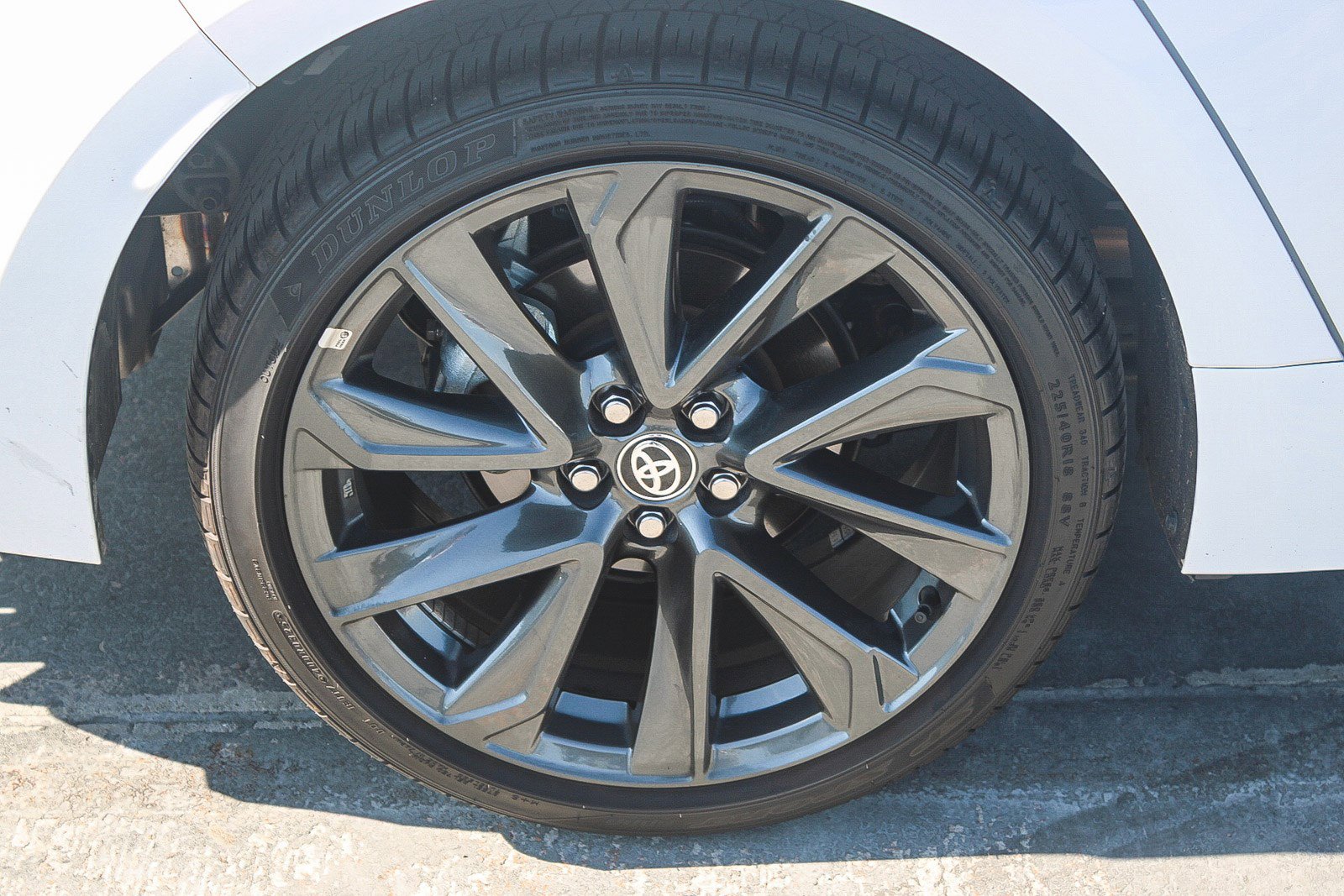 Used 2025 Toyota Corolla SE w/ Convenience Package image 16