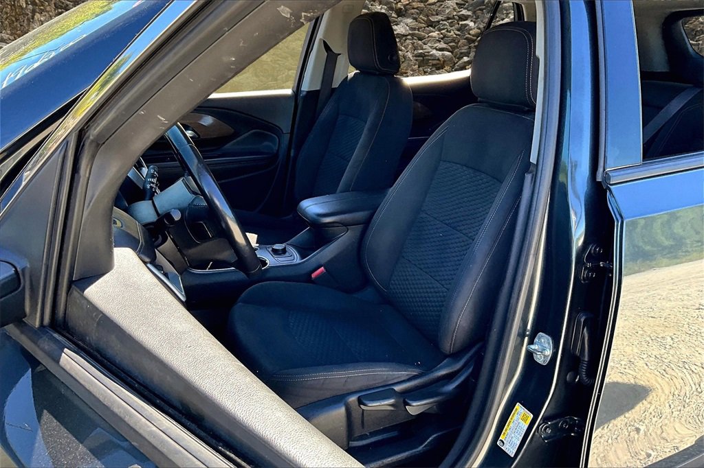 Used 2018 GMC Terrain SLE image 24