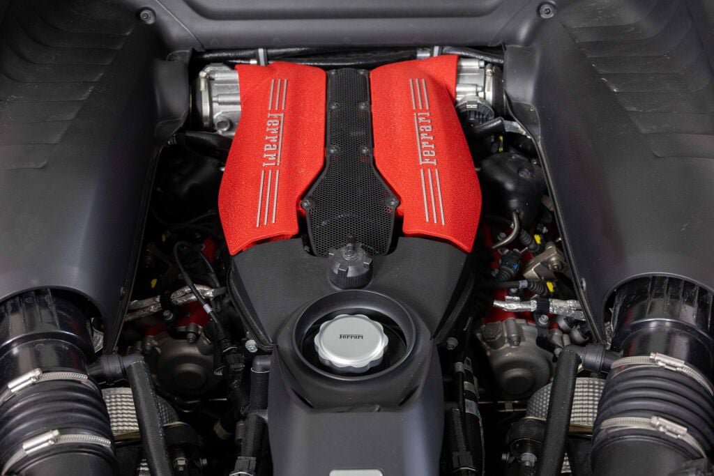 Used 2017 Ferrari 488 GTB RWD image 67
