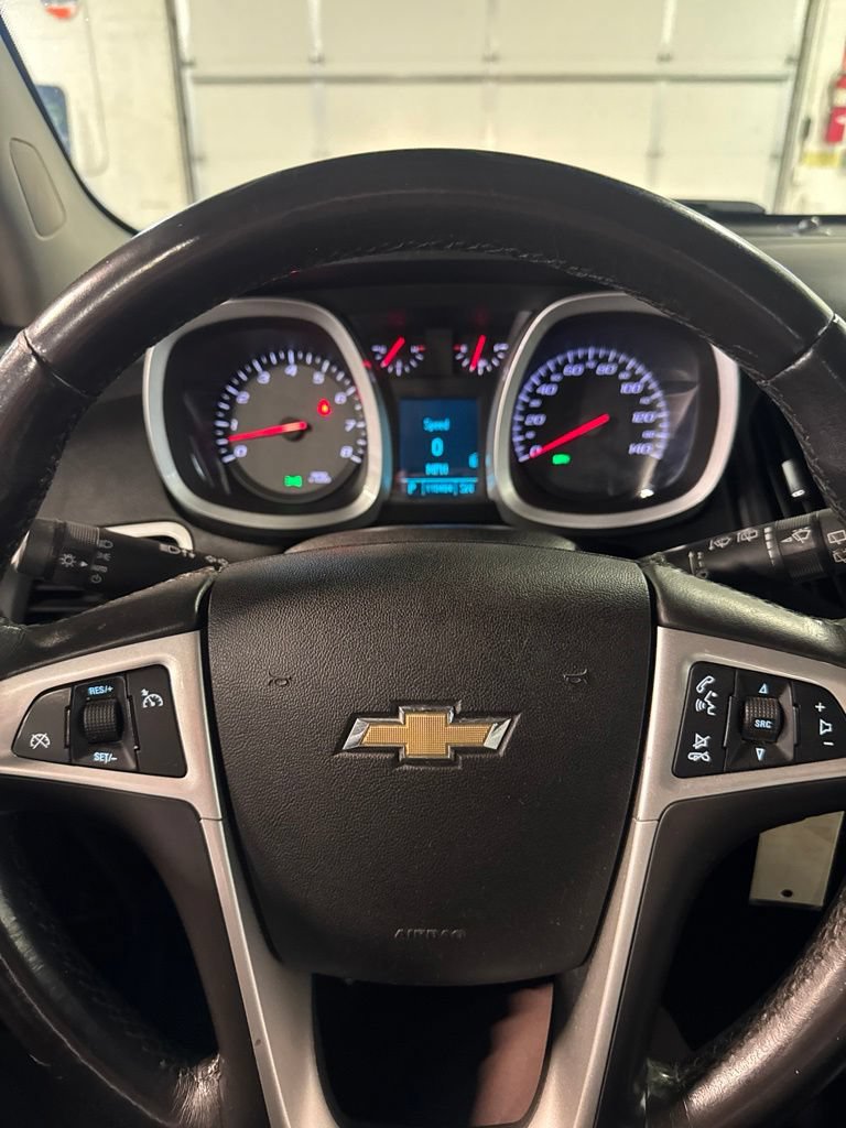 Used 2011 Chevrolet Equinox LT w/ Driver Convenience Package FWD image 10