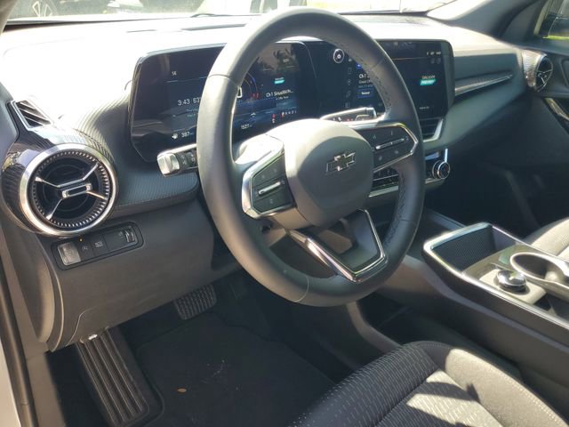 Certified 2026 Chevrolet Equinox LT w/ Midnight Edition image 17