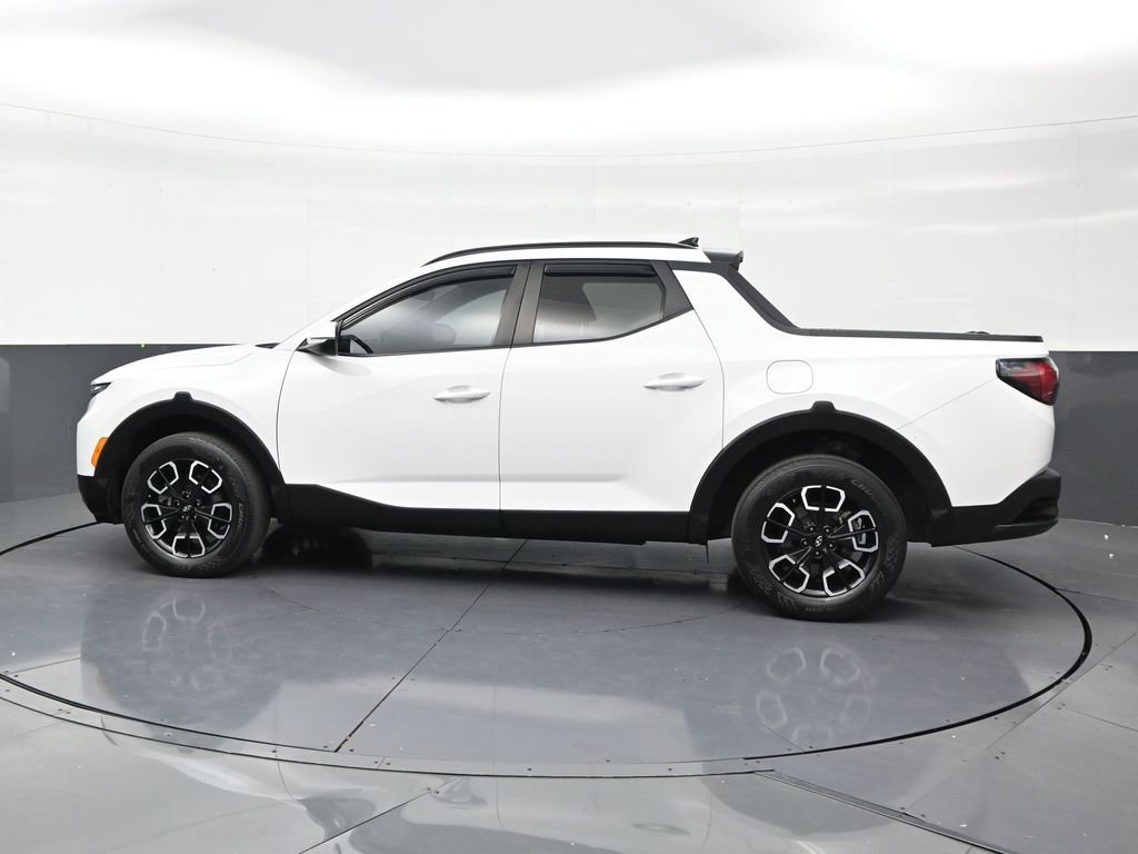 Used 2023 Hyundai Santa Cruz SEL Premium AWD/4WD image 2