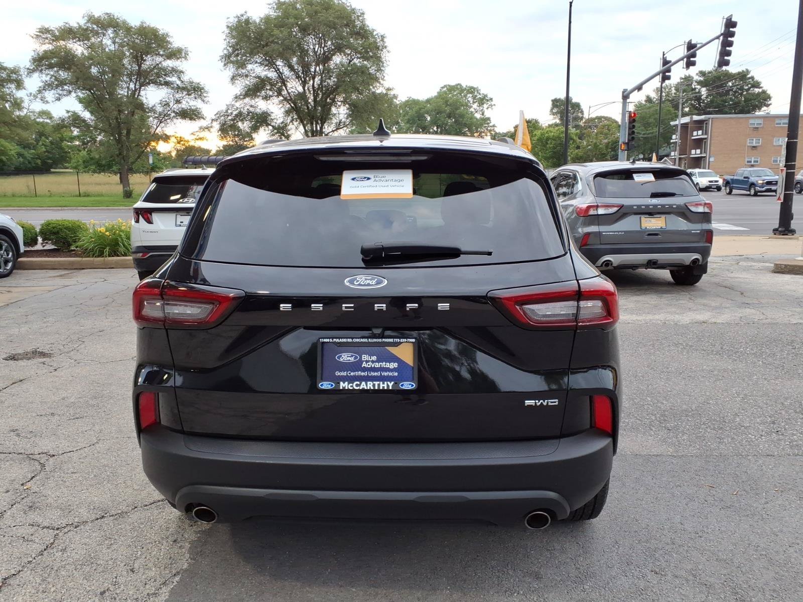 Certified 2025 Ford Escape ST-Line AWD/4WD image 4