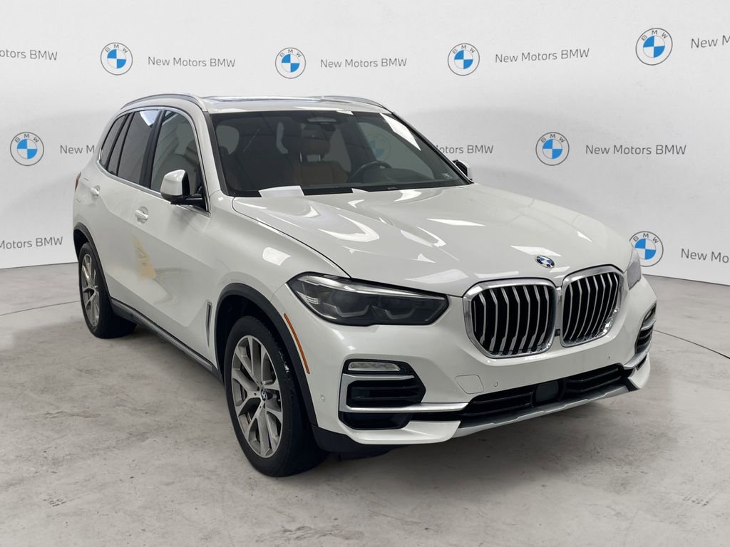 Used 2021 BMW X5 xDrive40i w/ Premium Package 2 image 5