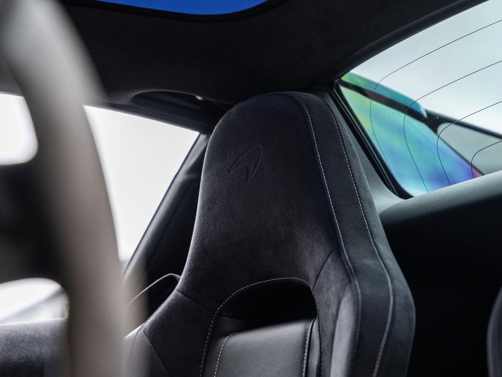 Used 2020 McLaren 720S Spider image 30