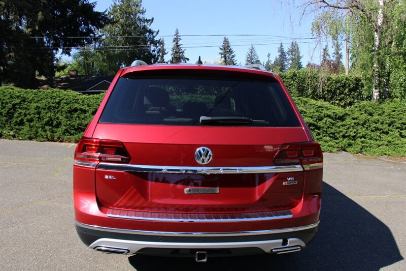 Used 2018 Volkswagen Atlas SEL AWD/4WD image 13