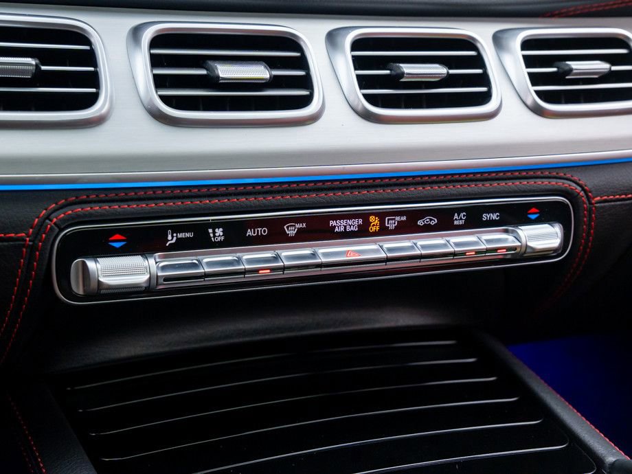 Used 2025 Mercedes-Benz GLE 53 AMG 4MATIC Coupe image 26