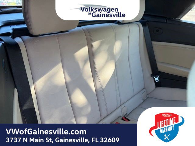 Used 2018 BMW 230i xDrive Convertible w/ Premium Package image 9