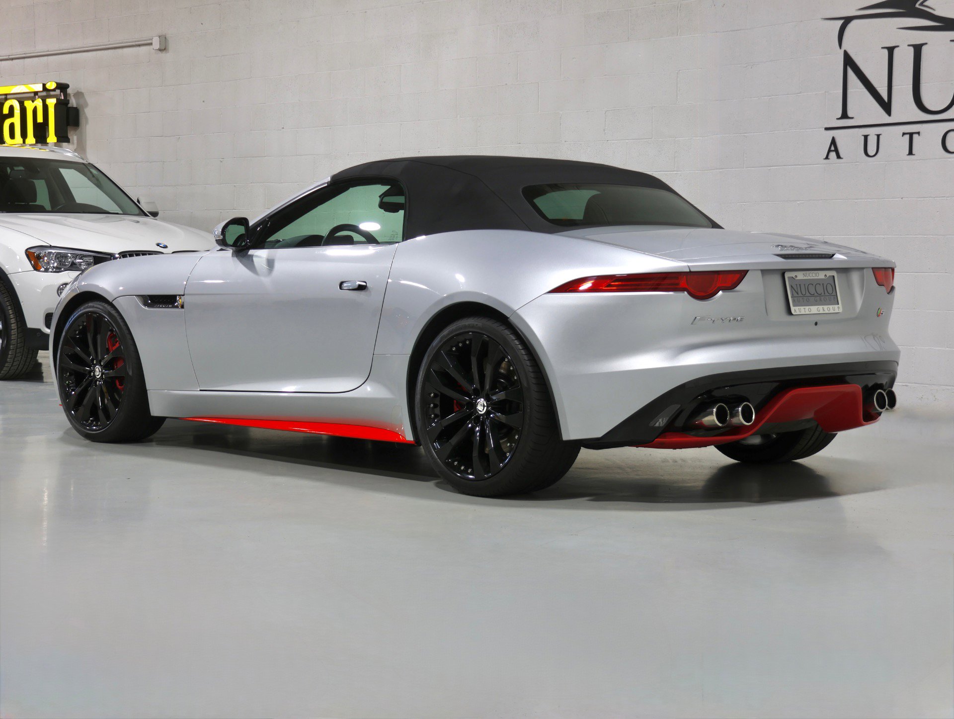 Used 2014 Jaguar F-TYPE S image 8