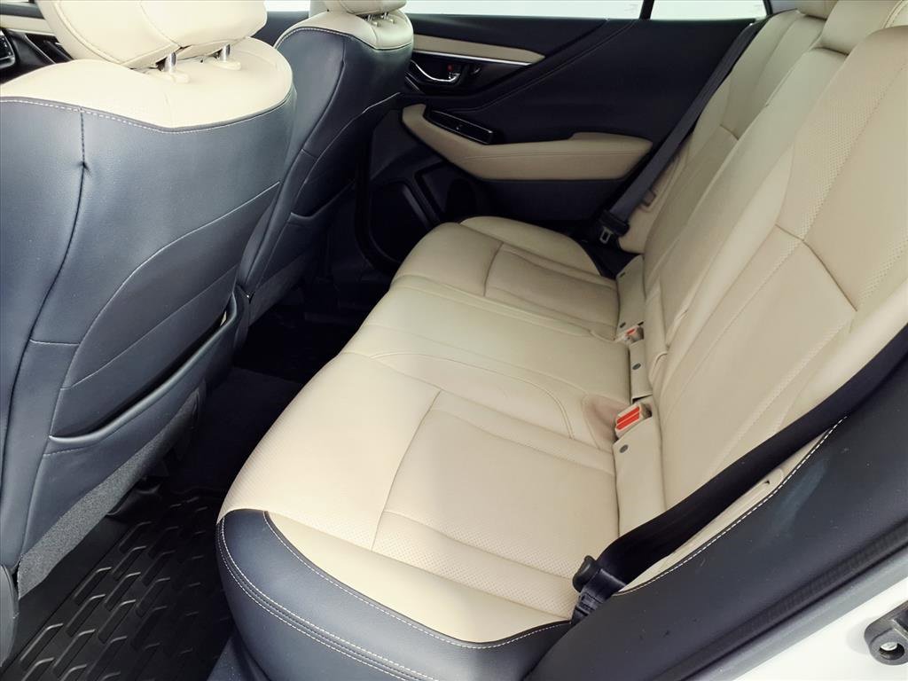 Used 2021 Subaru Outback Limited image 8