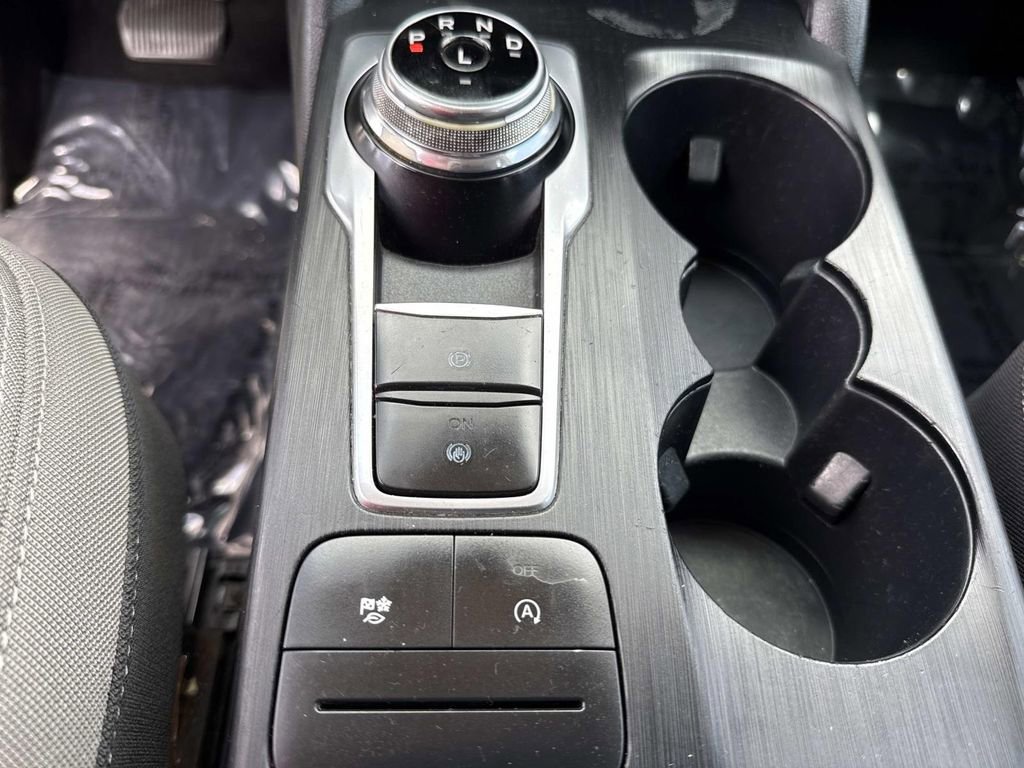 Used 2020 Ford Escape S image 30