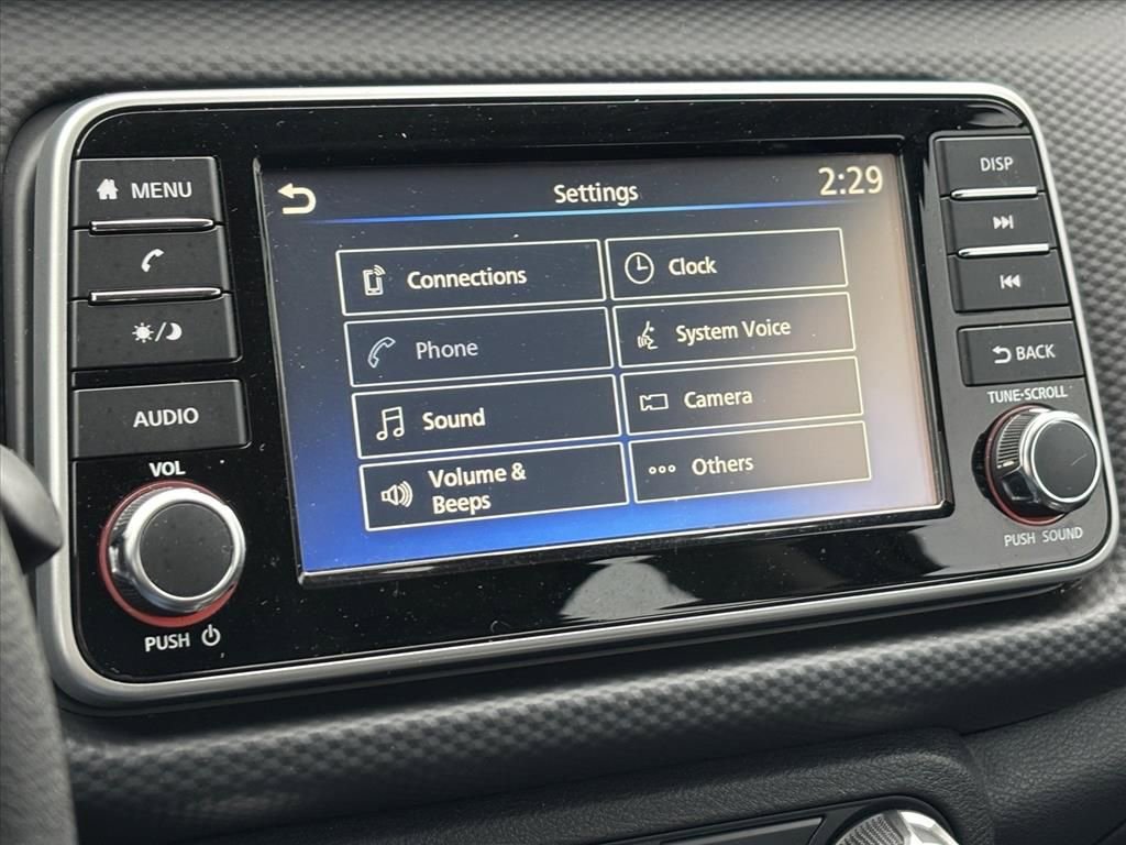 Used 2024 Nissan Kicks S image 20