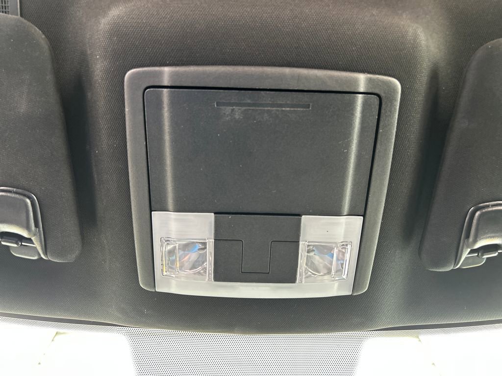 Used 2019 Ford Explorer XLT AWD/4WD image 20