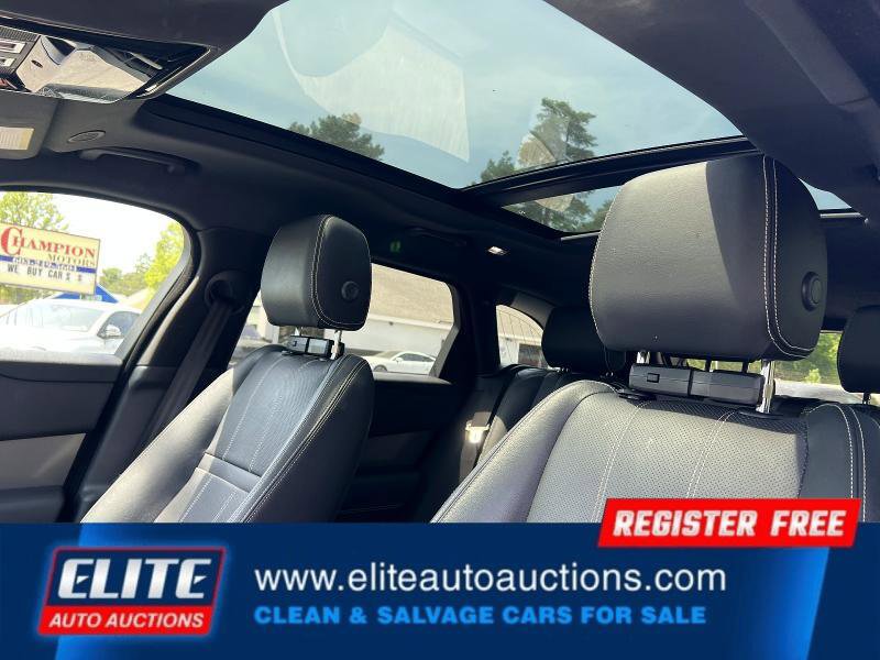 Used 2023 Land Rover Range Rover Velar S AWD/4WD image 17