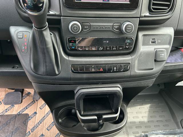 New 2024 RAM ProMaster 1500 w/ Convenience Group FWD image 12