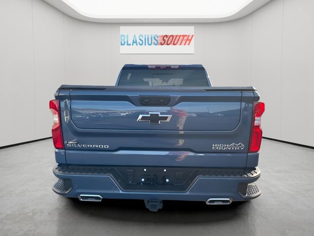 Used 2024 Chevrolet Silverado 1500 High Country w/ High Country Premium Package image 4