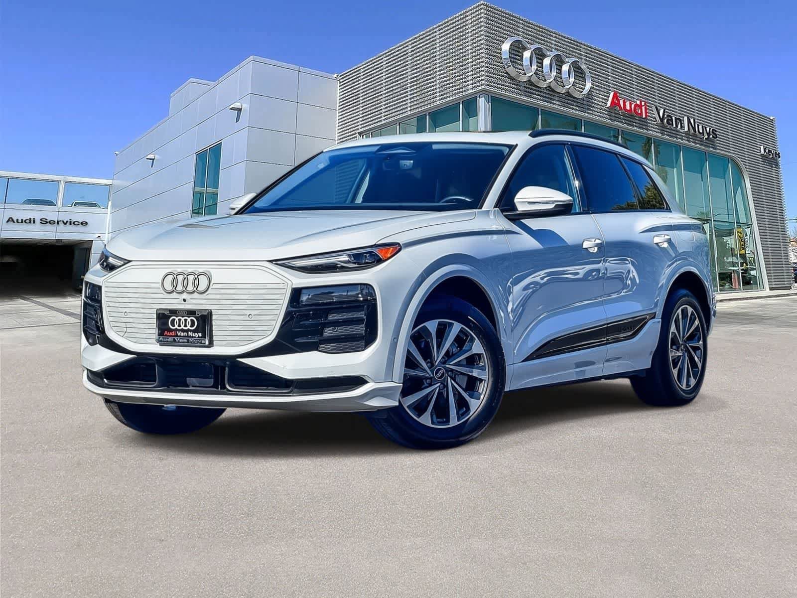 Used 2025 Audi Q6 e-tron Premium w/ Convenience Package