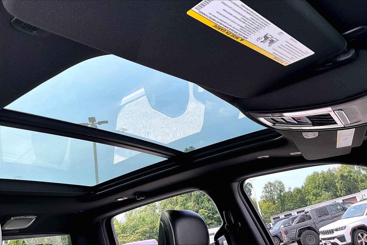 Used 2019 RAM 1500 Limited AWD/4WD image 19