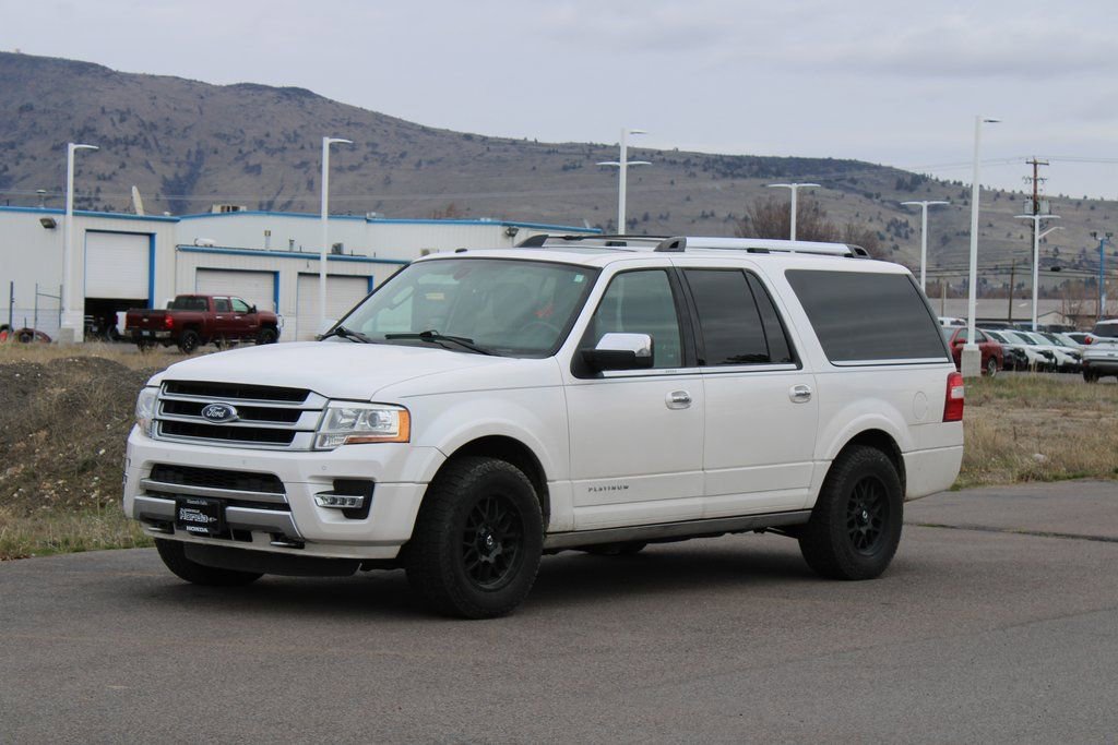 Used 2017 Ford Expedition EL Platinum image 8