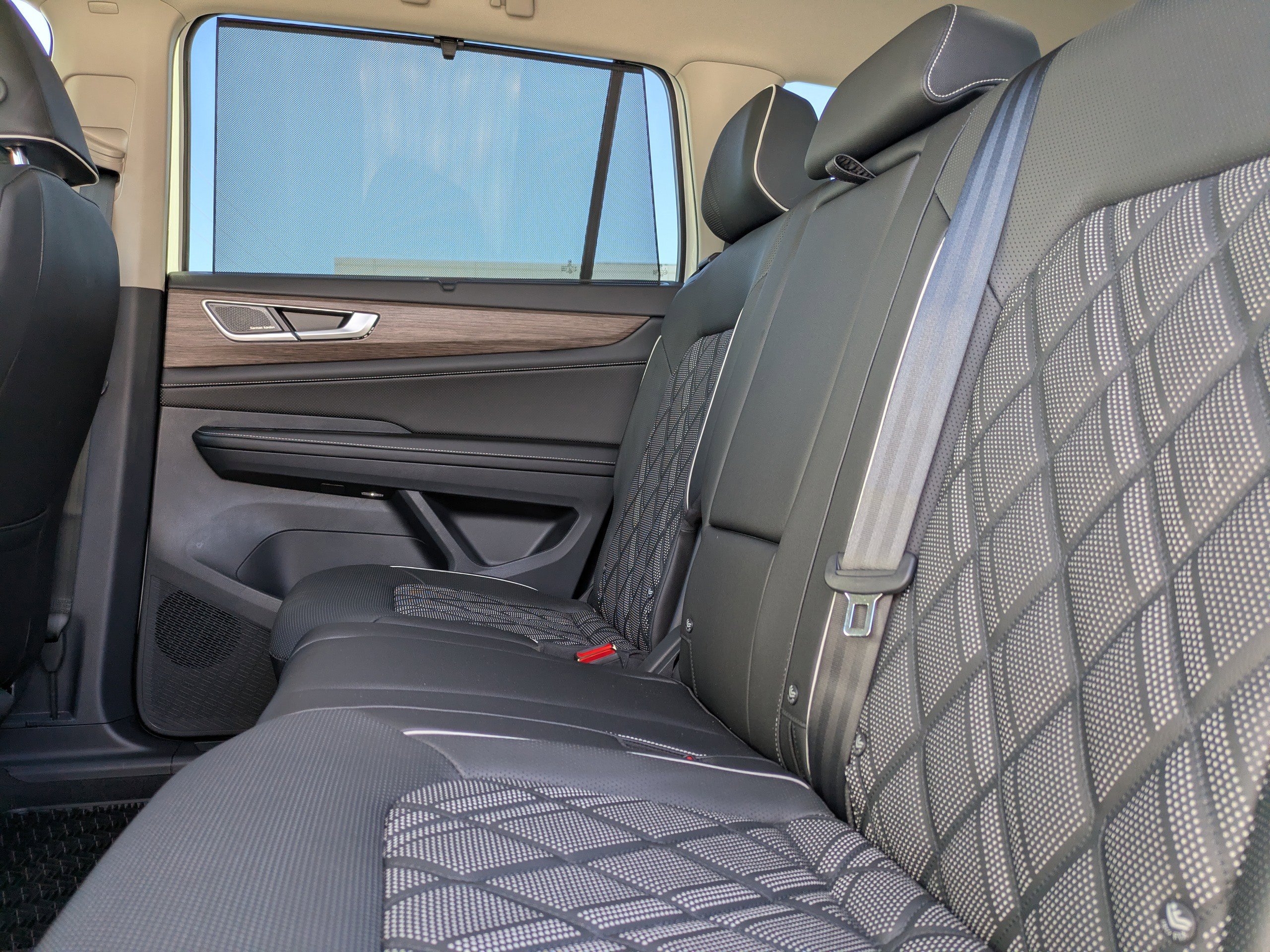 New 2026 Volkswagen Atlas SEL Premium R-Line image 15