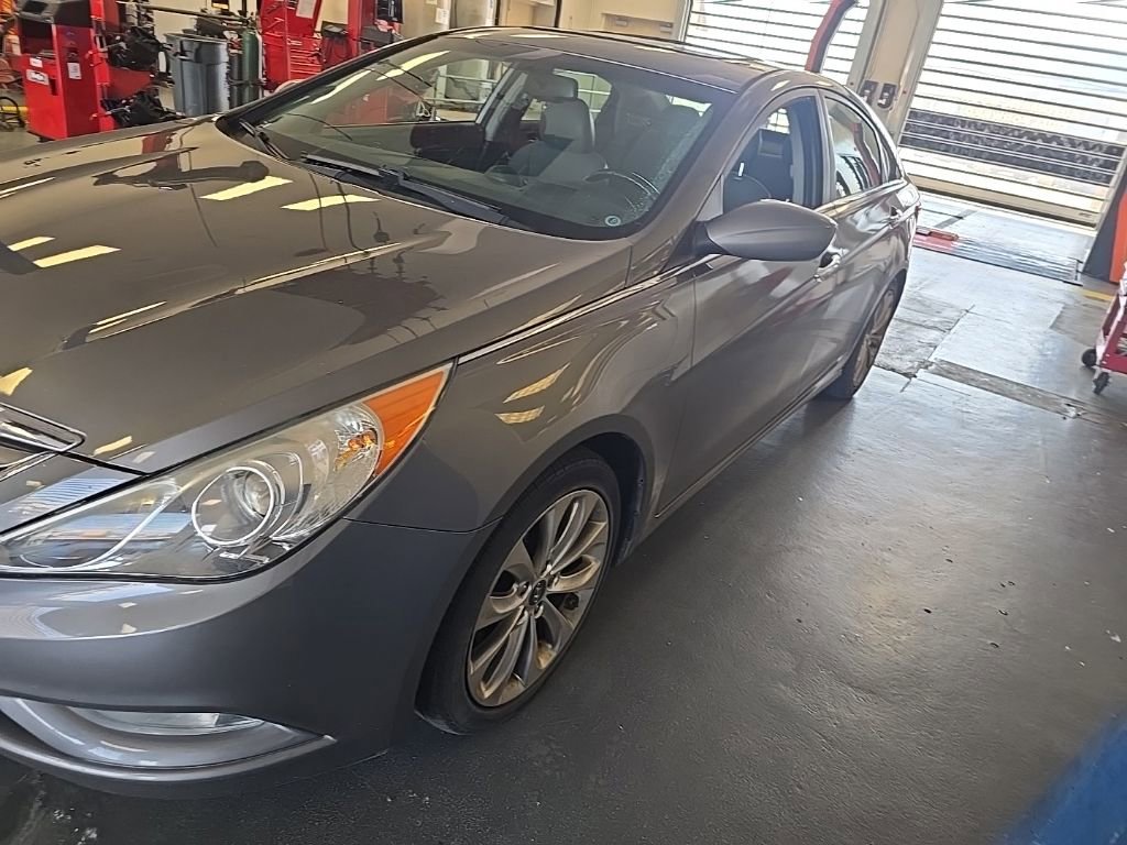 Used 2012 Hyundai Sonata SE FWD image 5