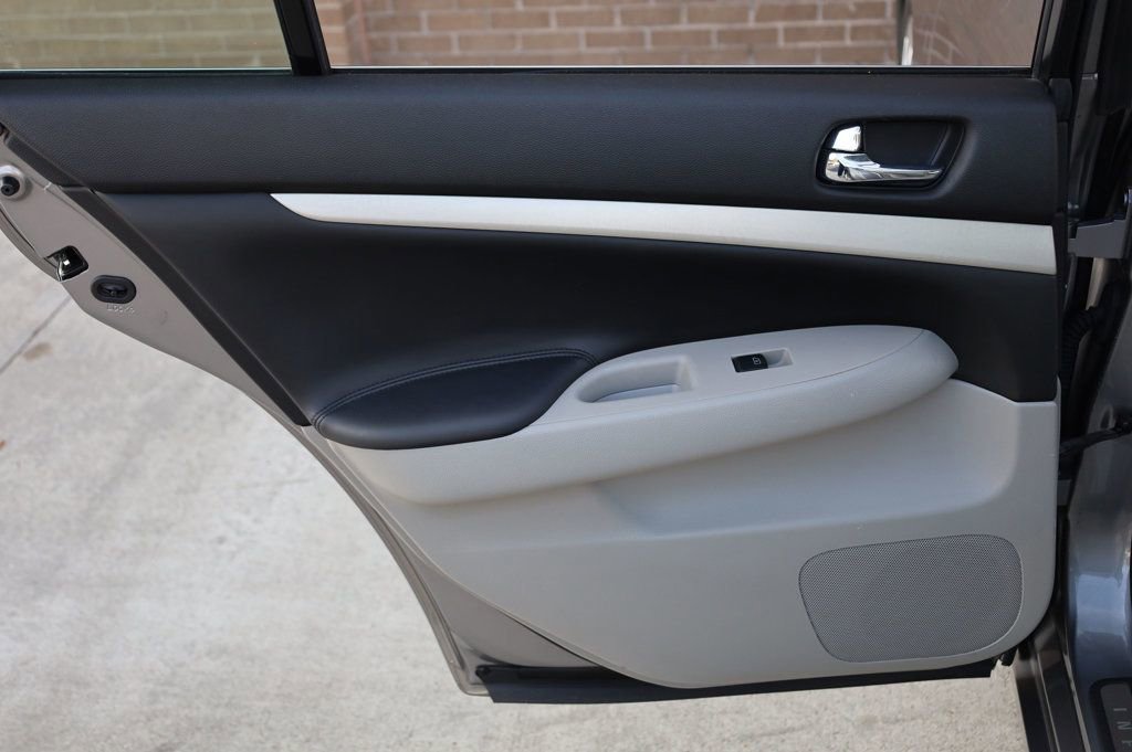 Used 2008 INFINITI G35 x Sedan w/ Premium Pkg image 15