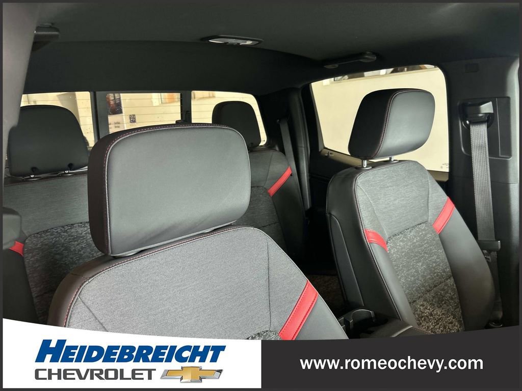 Certified 2024 Chevrolet Colorado Z71 w/ Z71 Convenience Package 2 AWD/4WD image 31