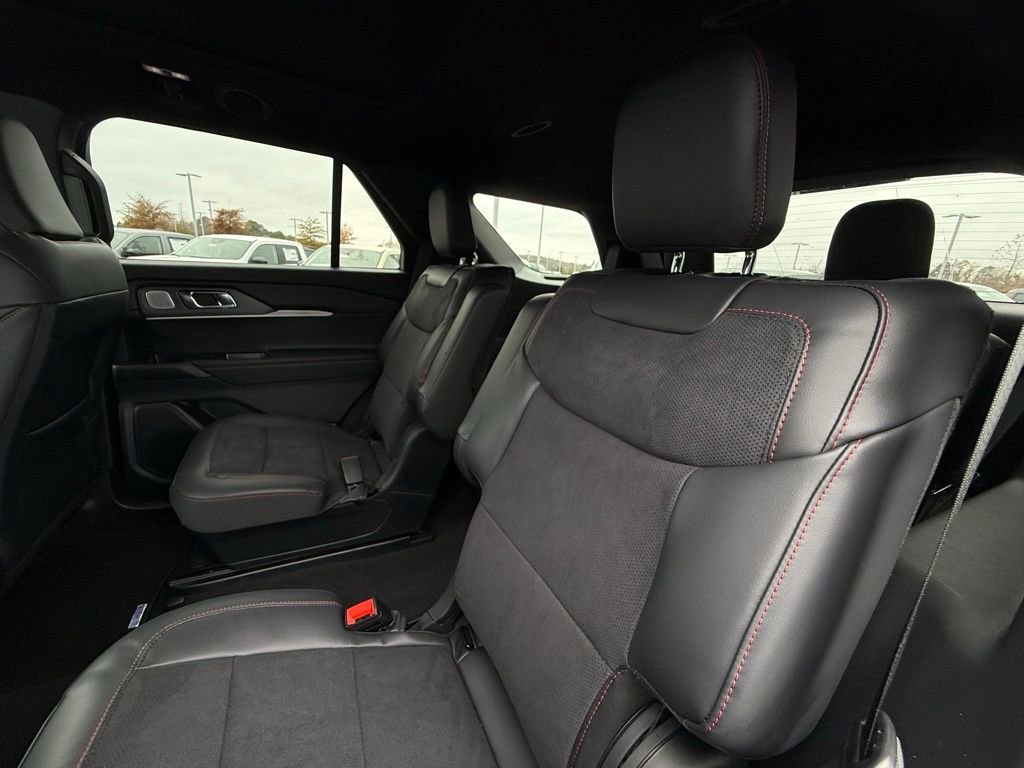 New 2026 Ford Explorer ST w/ Sun And Sound Package image 27