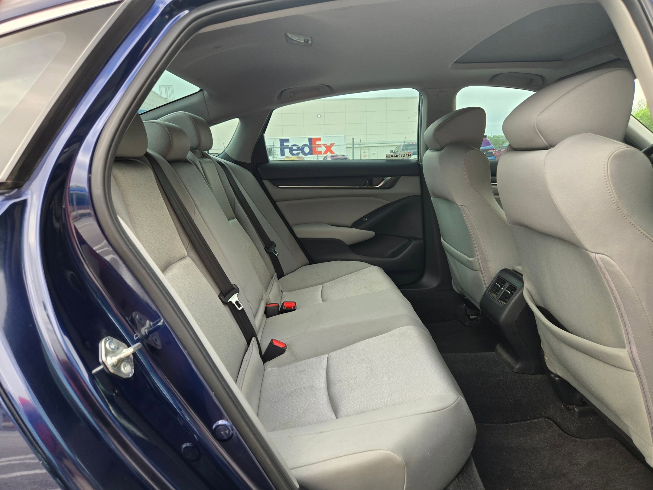 Used 2018 Honda Accord EX image 18