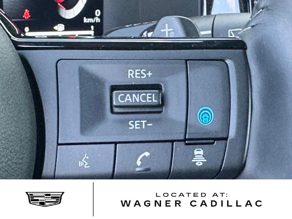 Used 2024 Nissan Pathfinder Platinum image 22