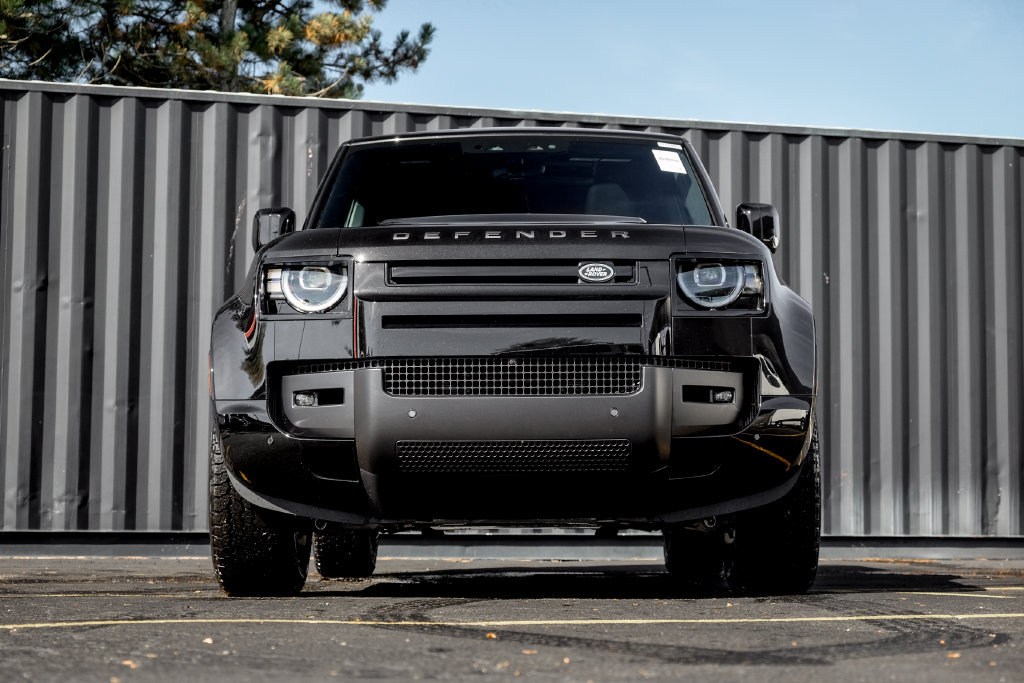 New 2026 Land Rover Defender 110 X-Dynamic SE AWD/4WD image 5
