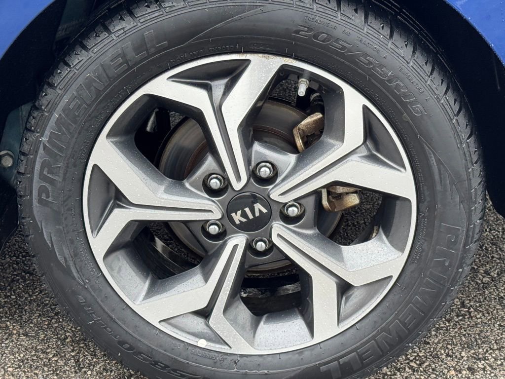 Used 2019 Kia Forte LXS image 8