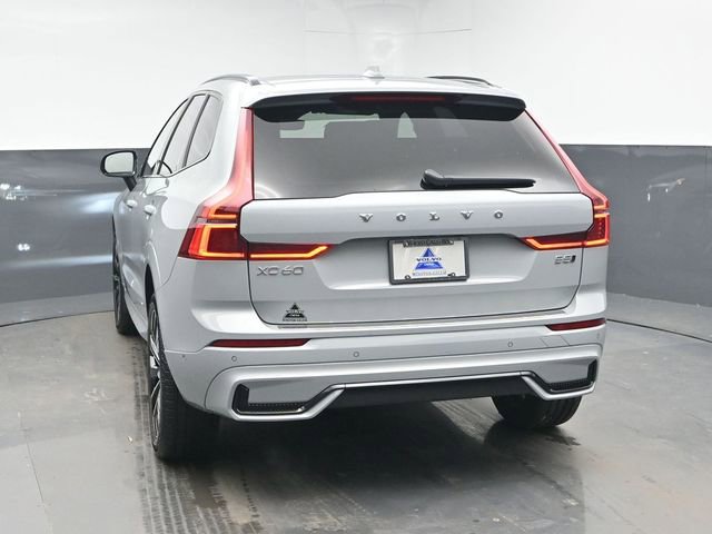 New 2026 Volvo XC60 B5 Plus w/ Protection Package Premier image 7