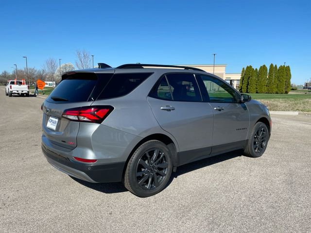 Used 2023 Chevrolet Equinox RS image 5