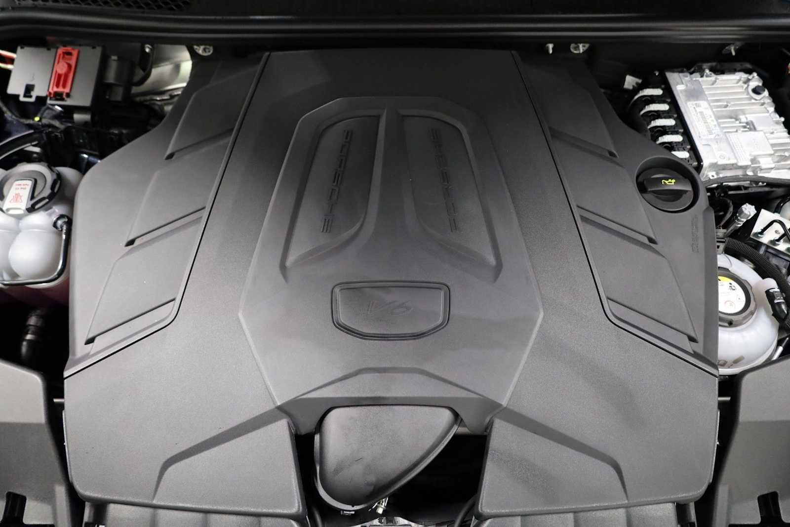 New 2026 Porsche Cayenne E-Hybrid AWD/4WD image 41