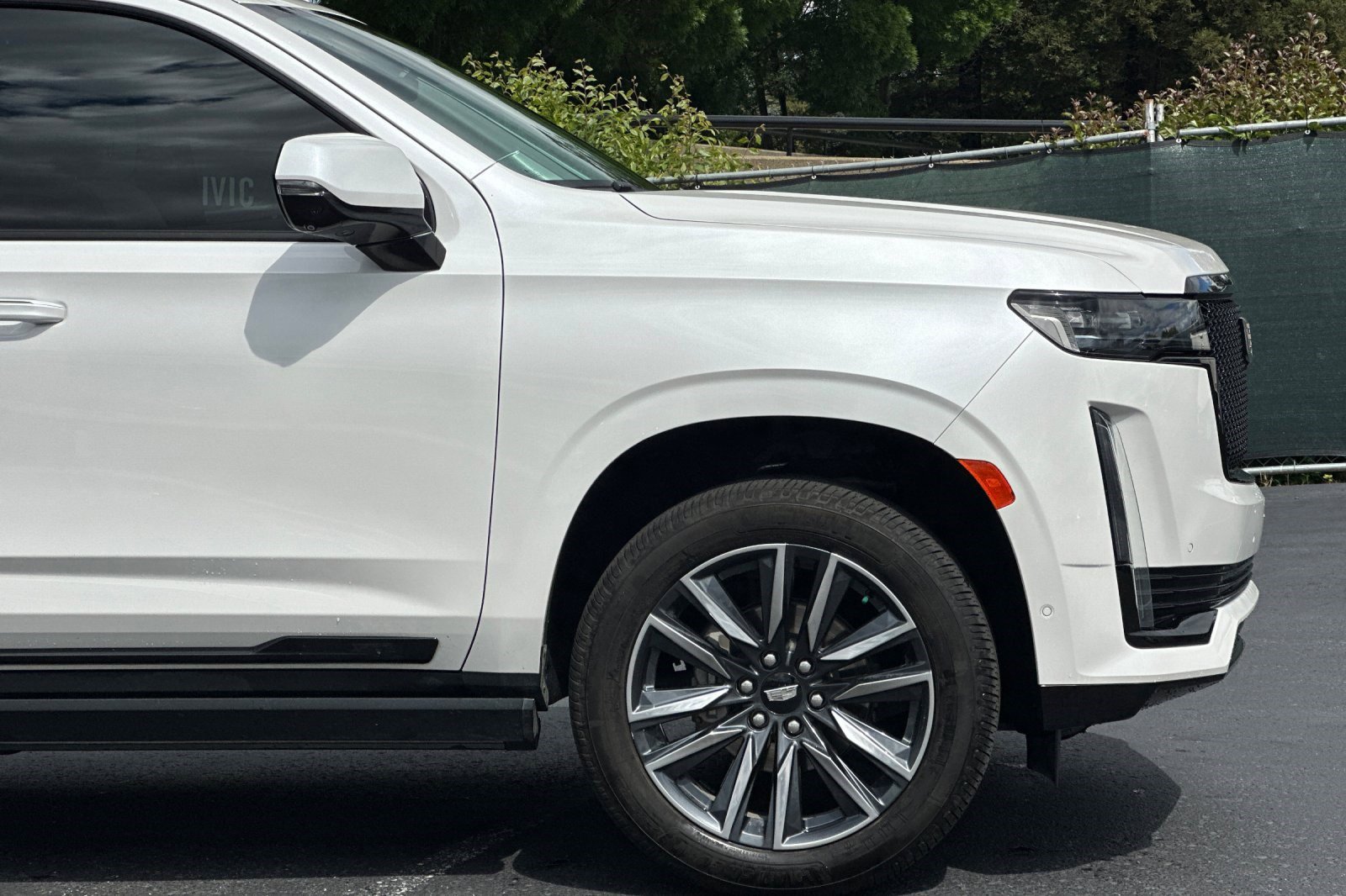 Used 2021 Cadillac Escalade Sport Platinum w/ Heavy-Duty Trailer Package image 38