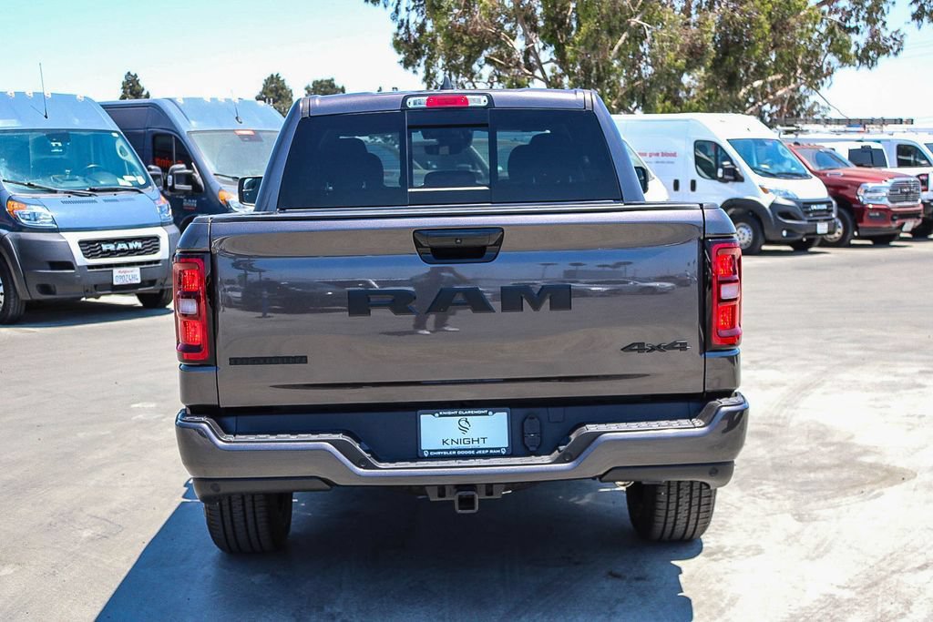 New 2026 RAM 1500 Big Horn w/ Night Edition AWD/4WD image 8