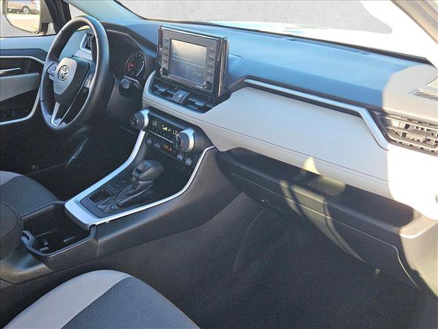Used 2022 Toyota RAV4 XLE image 22