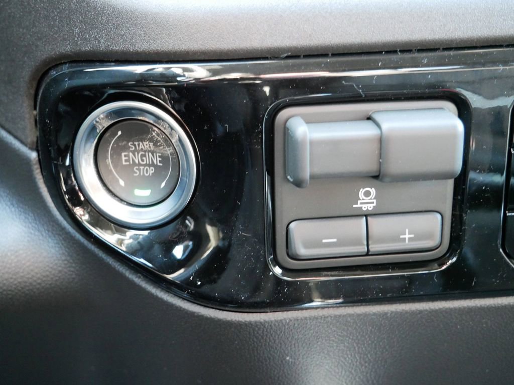 New 2026 GMC Sierra 1500 SLT w/ SLT Premium Plus Package image 14