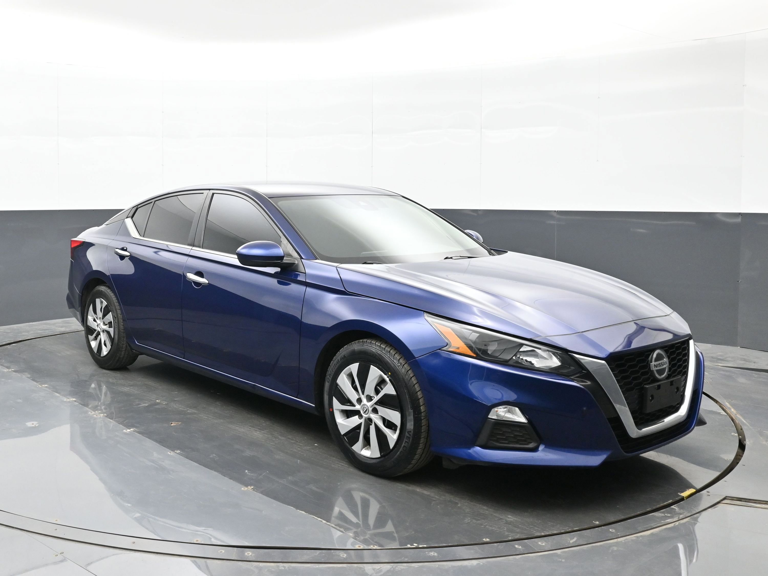 Used 2022 Nissan Altima 2.5 S FWD image 6
